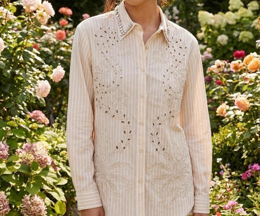 Embroidery blouse