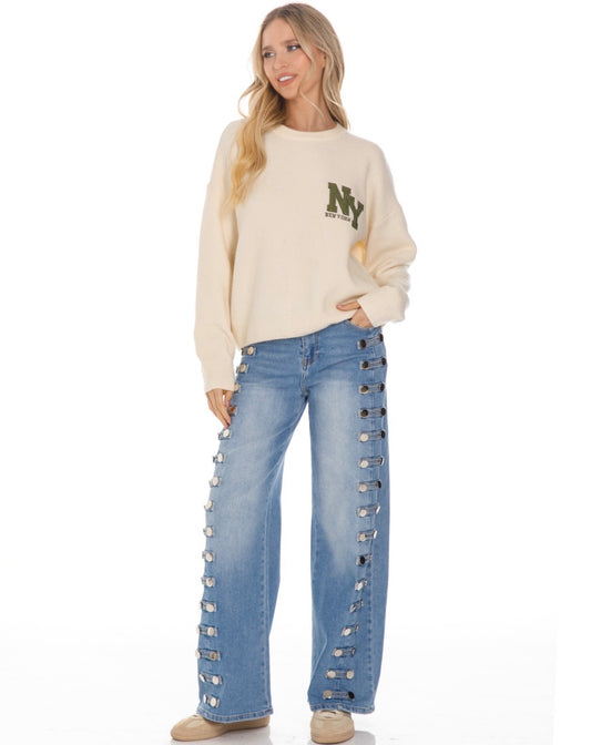 Ny green sweater