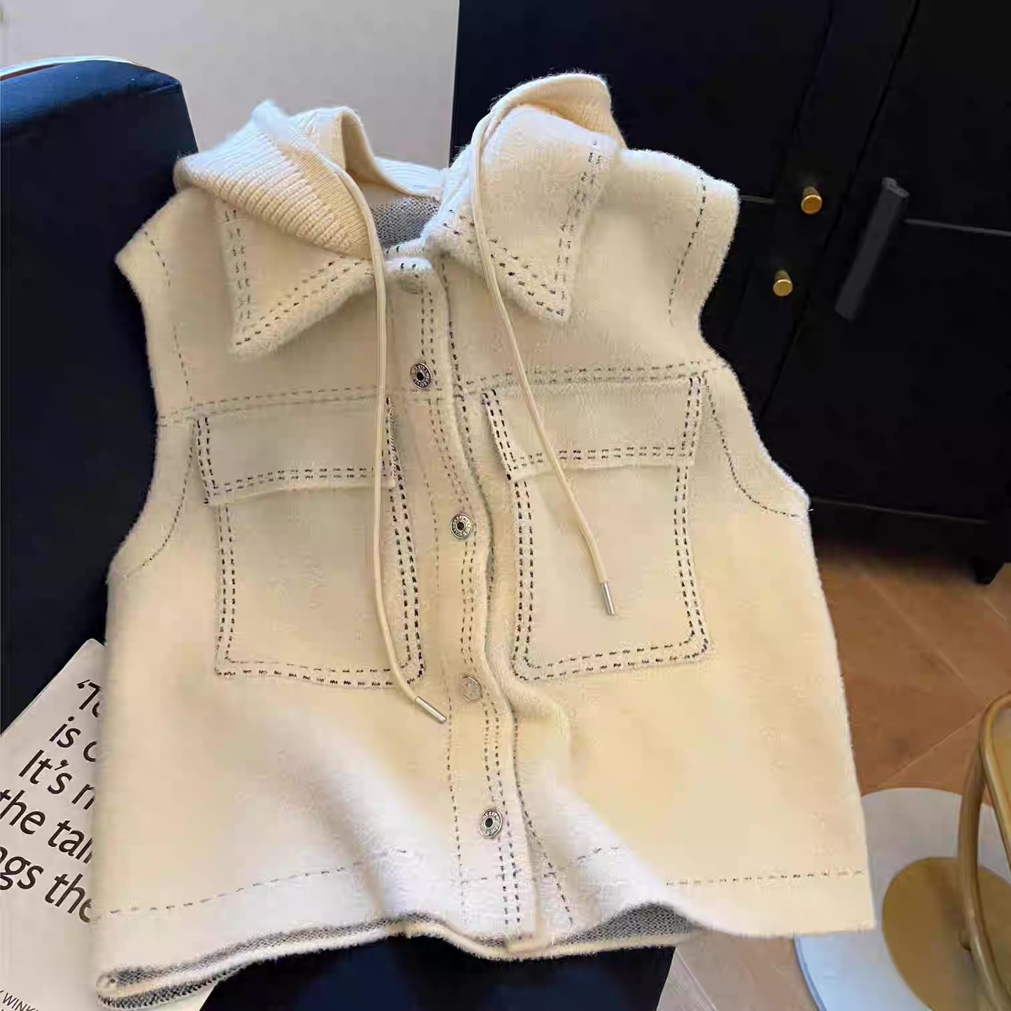 Sweater vest