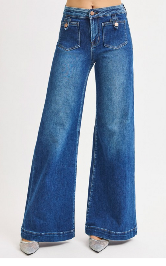 Buckle jeans