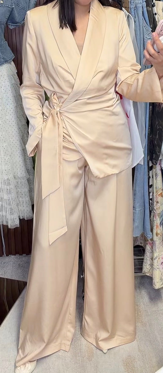 Beige Set