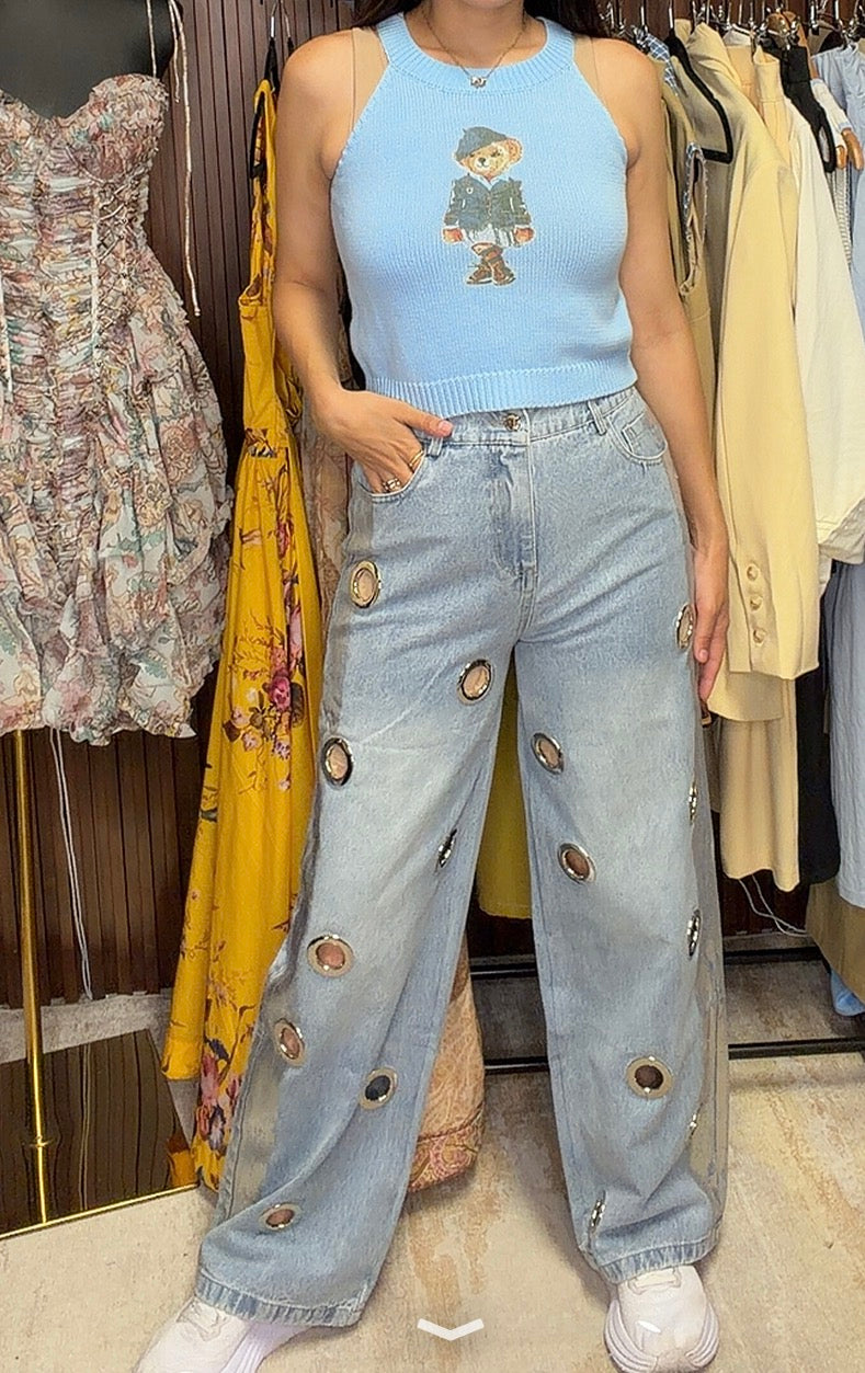 Holes Jean