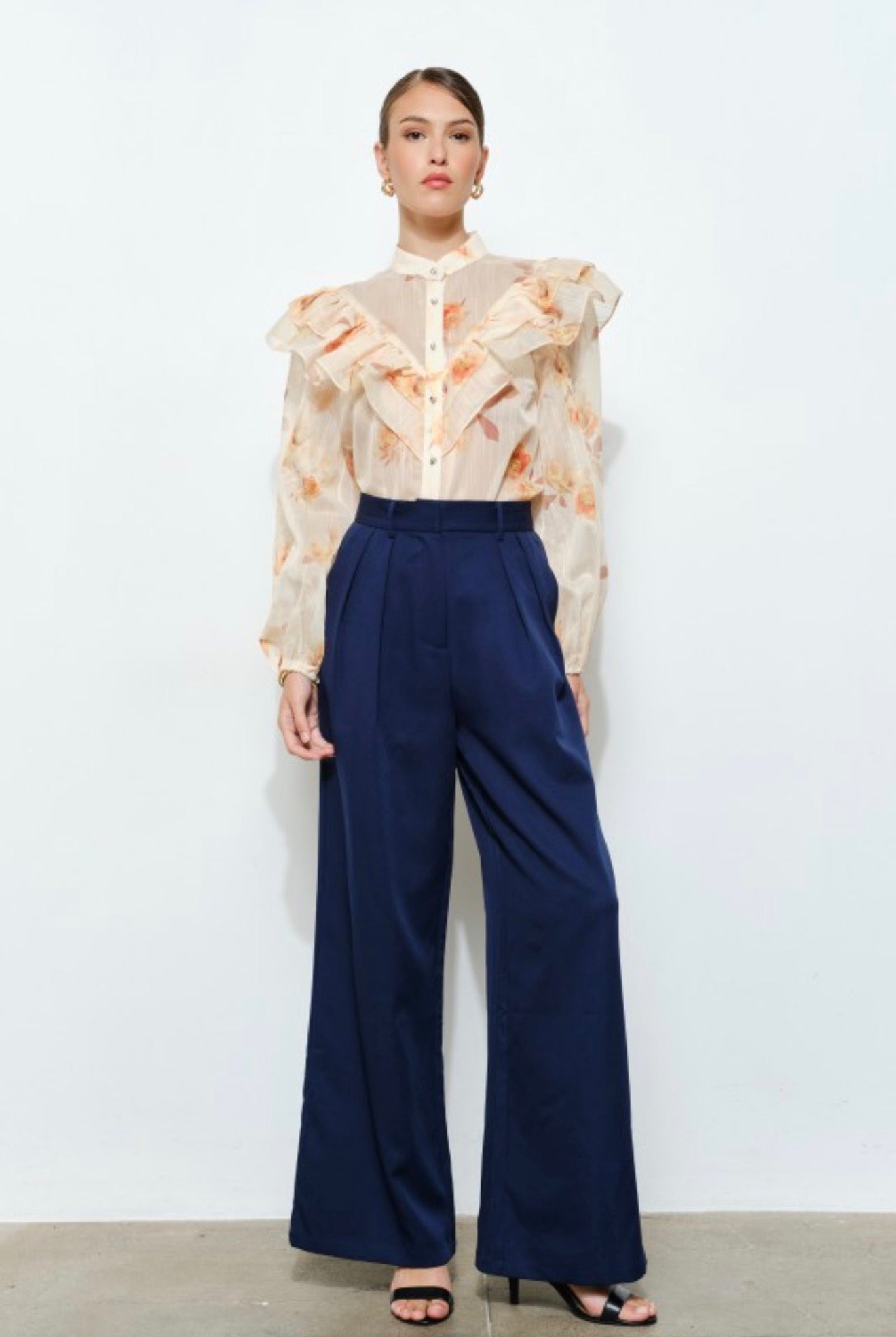 Elegant blouse