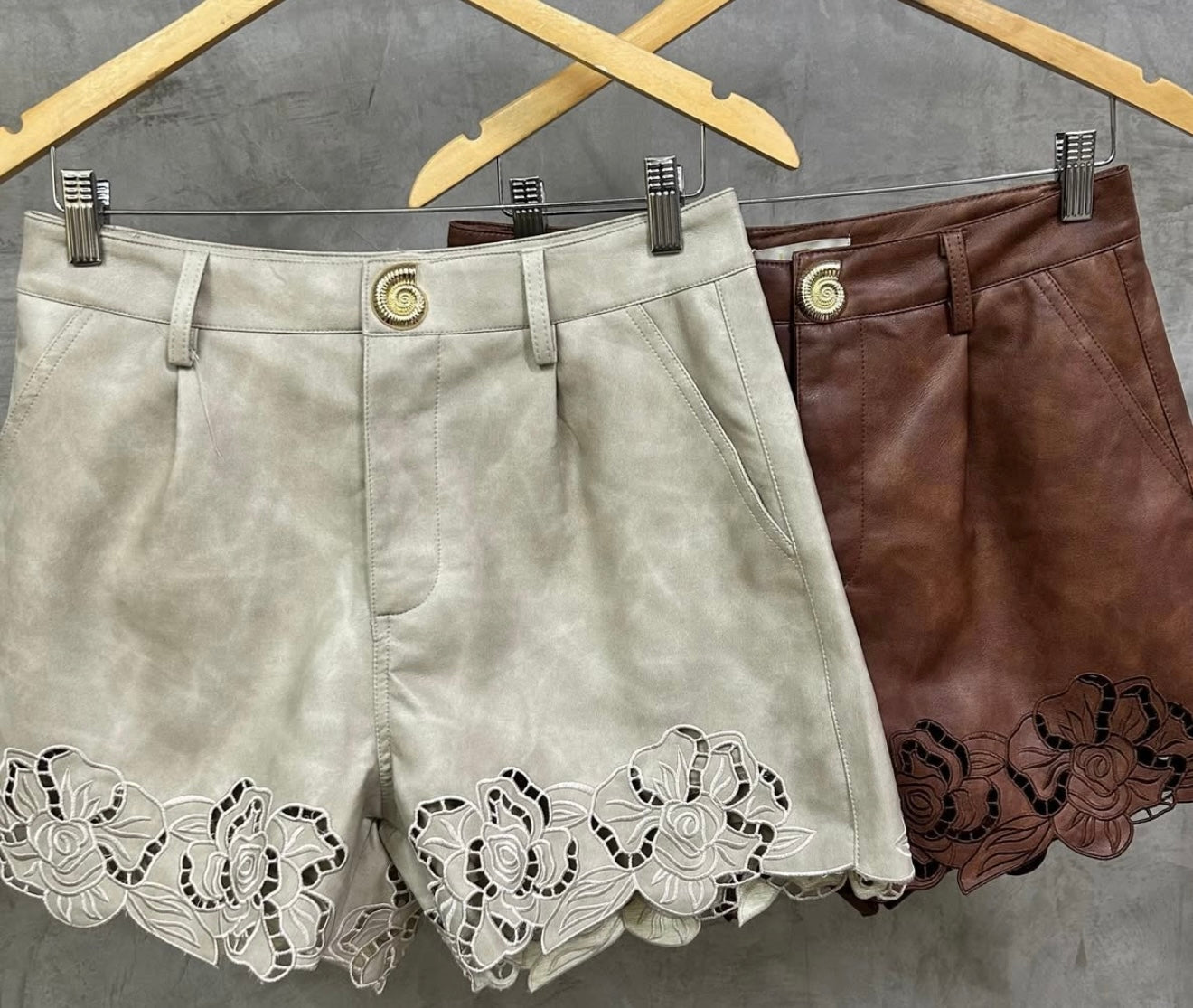 Embroidery short