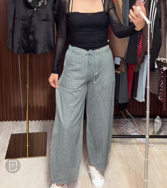 Stripes pants